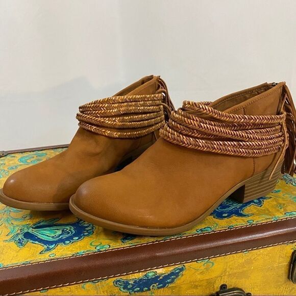 BCBGeneration Craftee Booties  - Picture 2 of 7